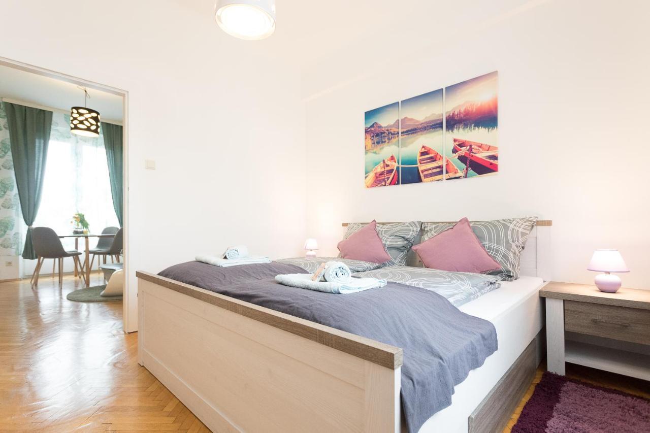 Appartement French Balcony - 45M² - Szeneviertel à Vienne Extérieur photo