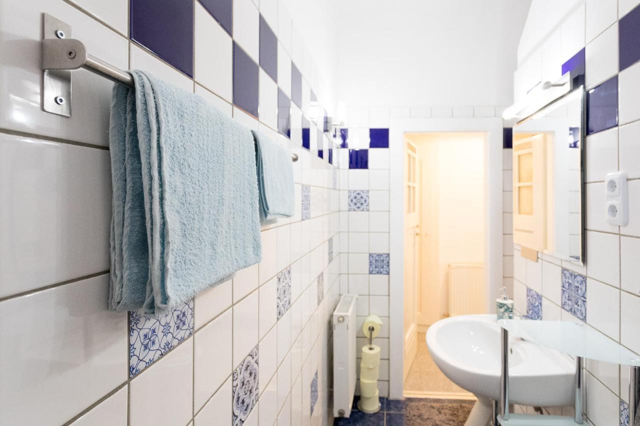 Appartement French Balcony - 45M² - Szeneviertel à Vienne Extérieur photo
