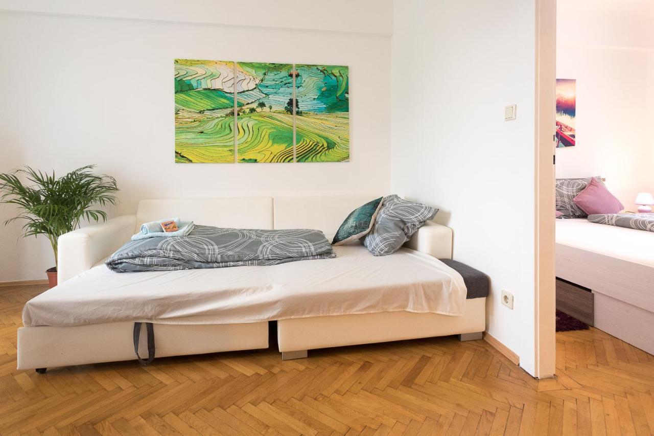 Appartement French Balcony - 45M² - Szeneviertel à Vienne Extérieur photo